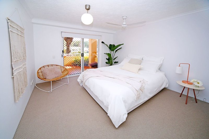 Photo - 5/560 Gold Coast Highway, Tugun QLD 4224 - Image 4