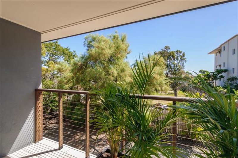 Photo - 5/57 Barney Street, Barney Point QLD 4680 - Image 11