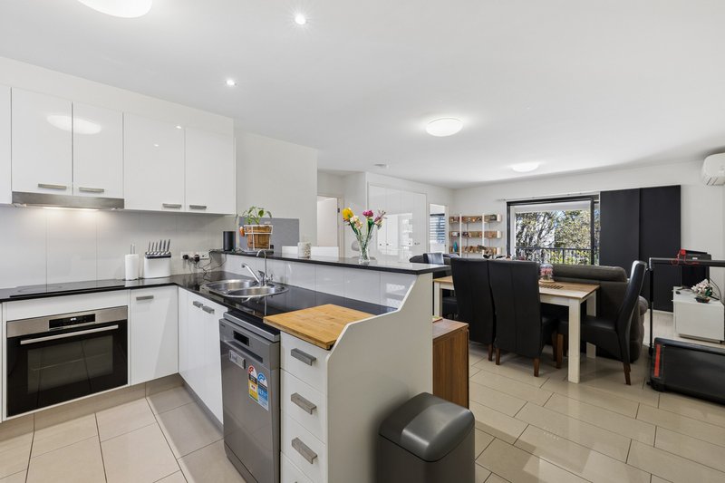 Photo - 5/57 Birdwood Street, Zillmere QLD 4034 - Image 4