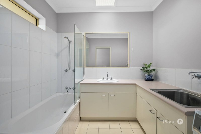 Photo - 5/57 Hamson Terrace, Nundah QLD 4012 - Image 8