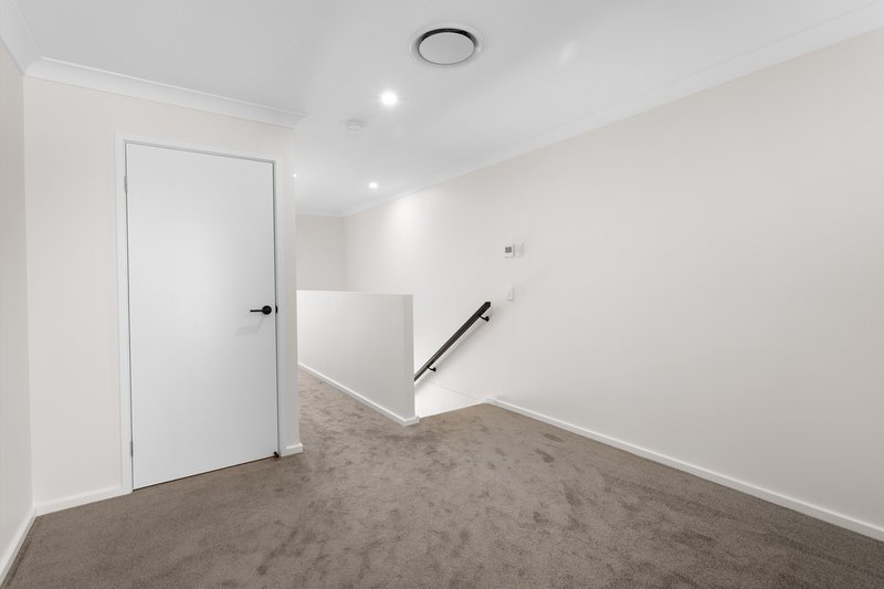 Photo - 5/57 Staten Street, North Lakes QLD 4509 - Image 5