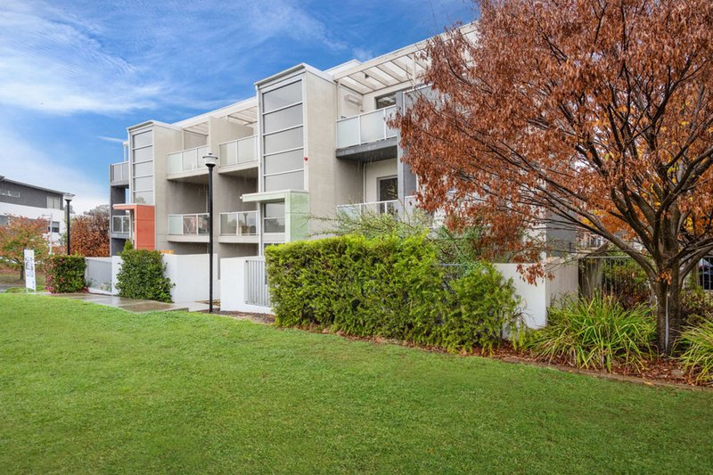Photo - 55/75 Elizabeth Jolley Crescent, Franklin ACT 2913 - Image 1