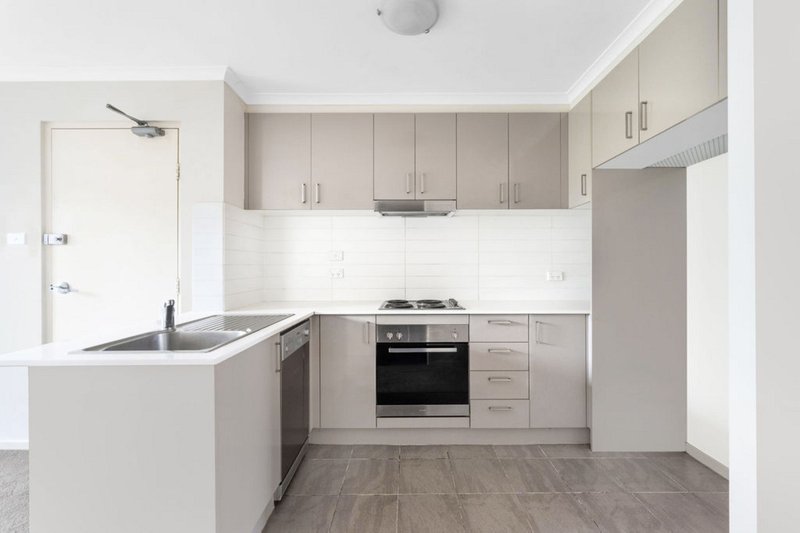 Photo - 55/75 Elizabeth Jolley Crescent, Franklin ACT 2913 - Image 2