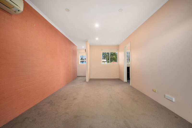 Photo - 5/58 Bennelong Crescent, Macquarie ACT 2614 - Image 6