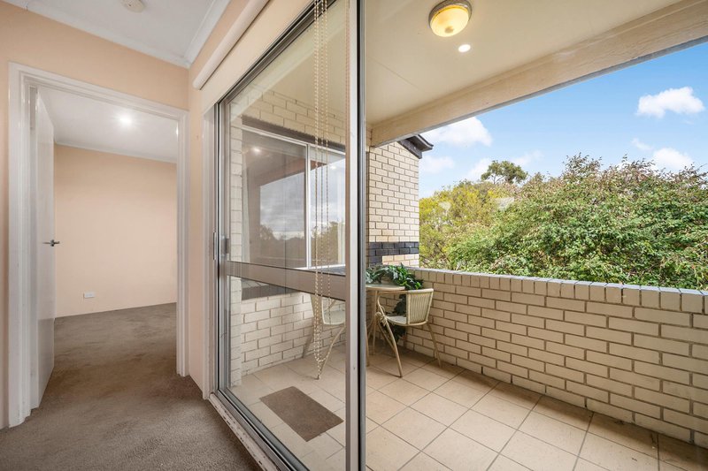 Photo - 5/58 Bennelong Crescent, Macquarie ACT 2614 - Image 11