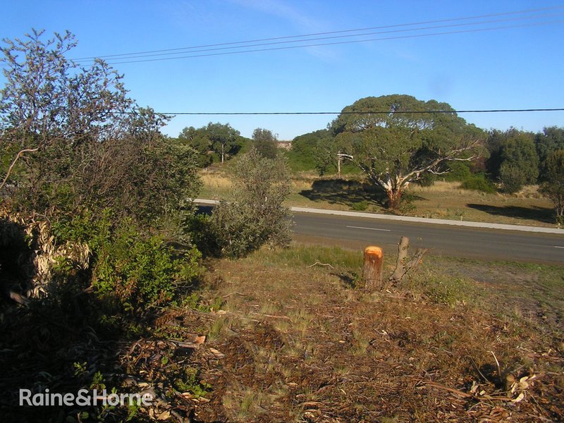 Photo - 558 Primrose Sands Road, Primrose Sands TAS 7173 - Image 2