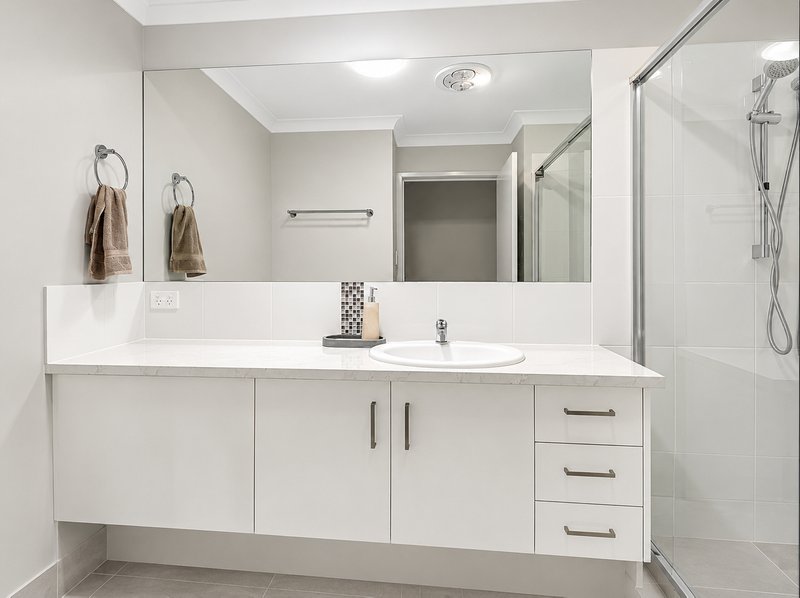 Photo - 5/58 Valantine Road, Birkdale QLD 4159 - Image 6