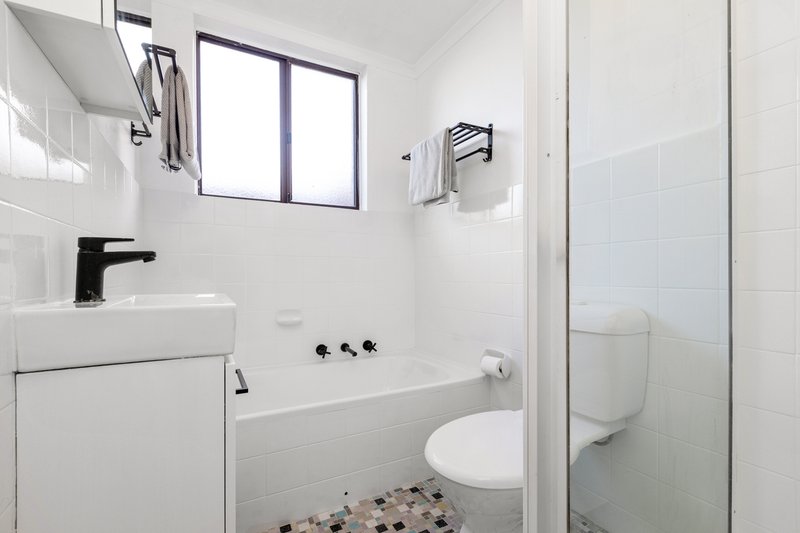 Photo - 5/58 Warren Road, Marrickville NSW 2204 - Image 7