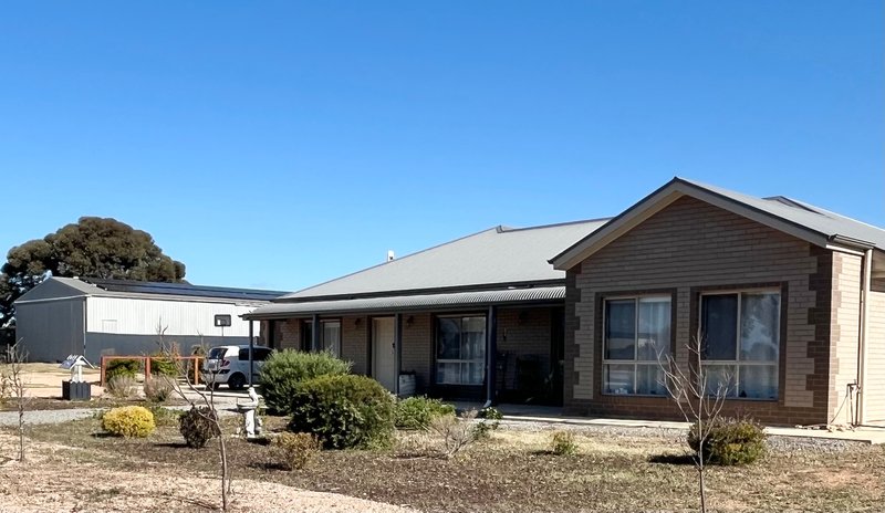 Photo - 5581 Copper Coast Highway, Wallaroo SA 5556 - Image 3