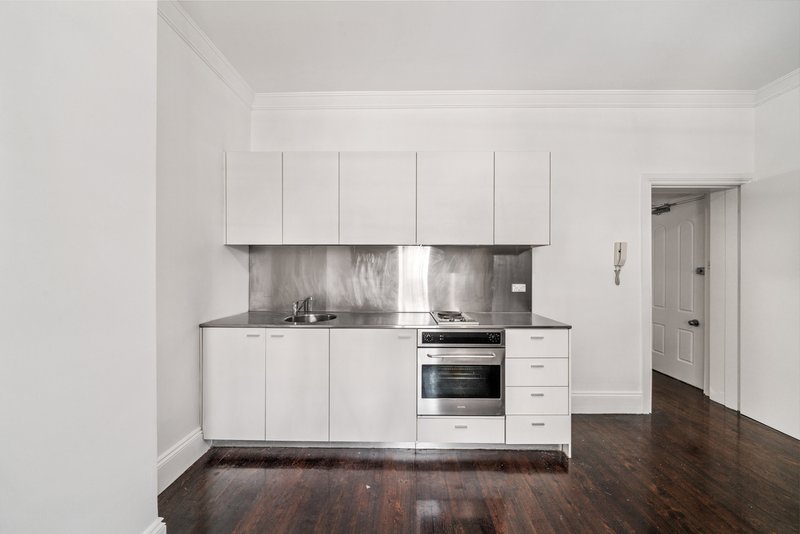 Photo - 5/587-589 Riley Street, Surry Hills NSW 2010 - Image 2