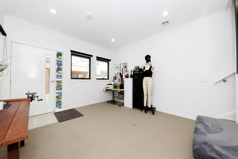 Photo - 5/59 Belgrave - Hallam Road, Hallam VIC 3803 - Image 9