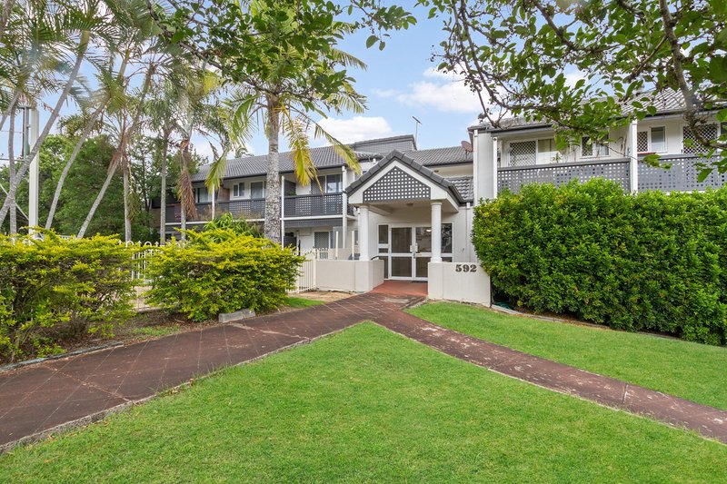 Photo - 5/592 Sandgate Road, Clayfield QLD 4011 - Image 2