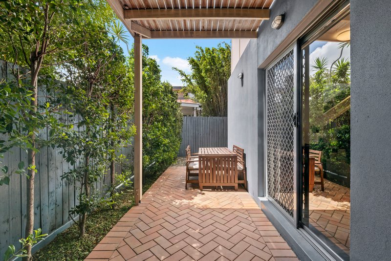 Photo - 55A Miles Street, Clayfield QLD 4011 - Image 14