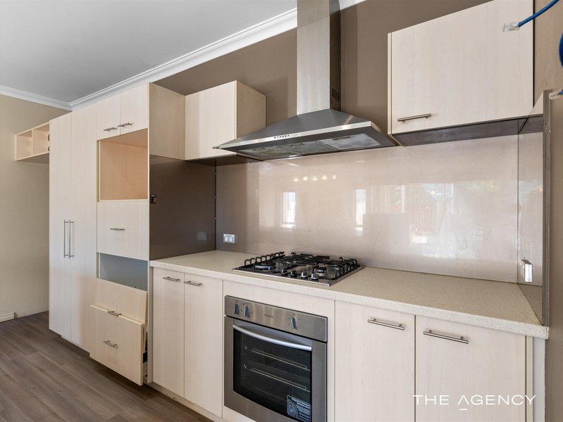 Photo - 55A Rochester Circle, Balga WA 6061 - Image 14