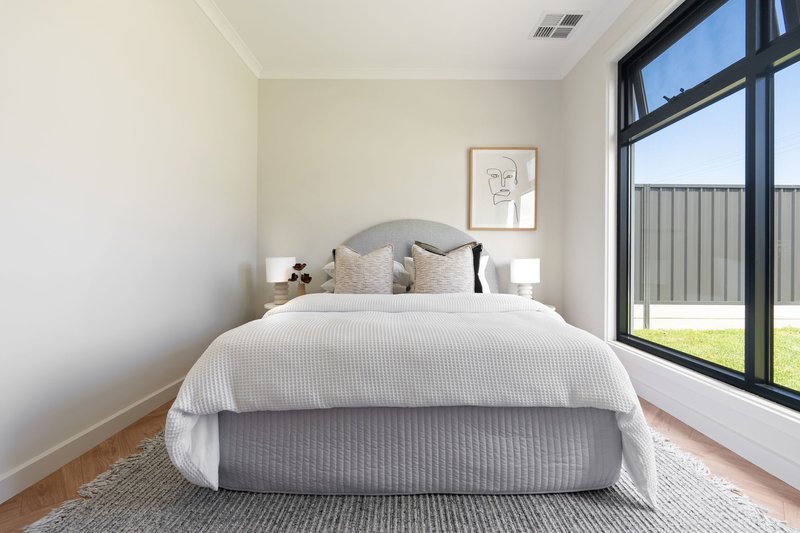 Photo - 55D Robert Avenue, Clearview SA 5085 - Image 4