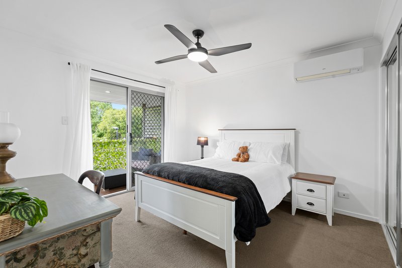 Photo - 5/6-44 Clearwater Street, Bethania QLD 4205 - Image 8
