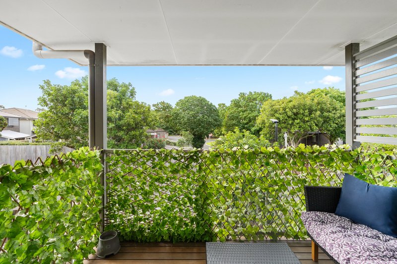 Photo - 5/6-44 Clearwater Street, Bethania QLD 4205 - Image 10