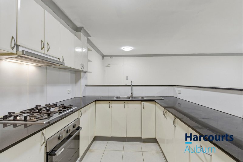 Photo - 5/6-8 Hargrave Road, Auburn NSW 2144 - Image 5