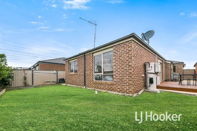 Photo - 56 Andretti Avenue, Lynbrook VIC 3975 - Image 14