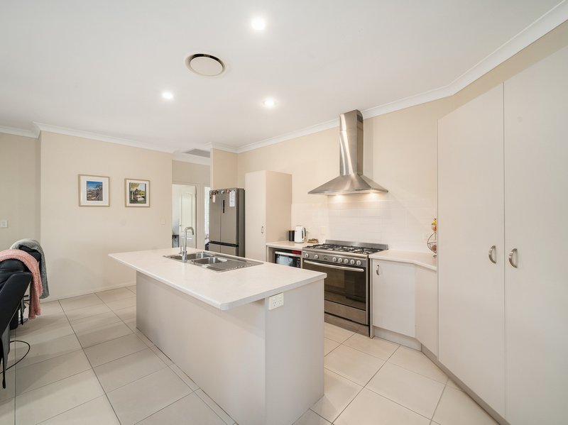 Photo - 56 Astley Parade, North Lakes QLD 4509 - Image 4