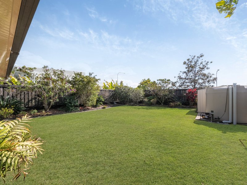 Photo - 56 Astley Parade, North Lakes QLD 4509 - Image 9