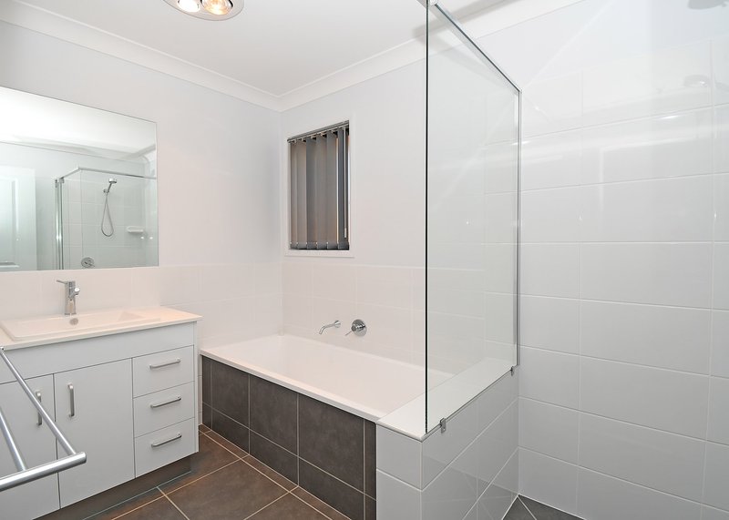 Photo - 56 Augustus Boulevard, Urraween QLD 4655 - Image 19