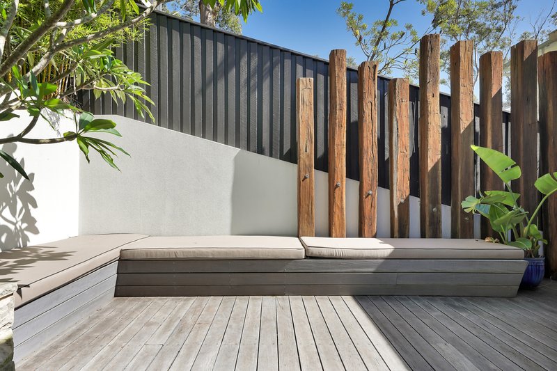 Photo - 56 Avoca Drive, Avoca Beach NSW 2251 - Image 9