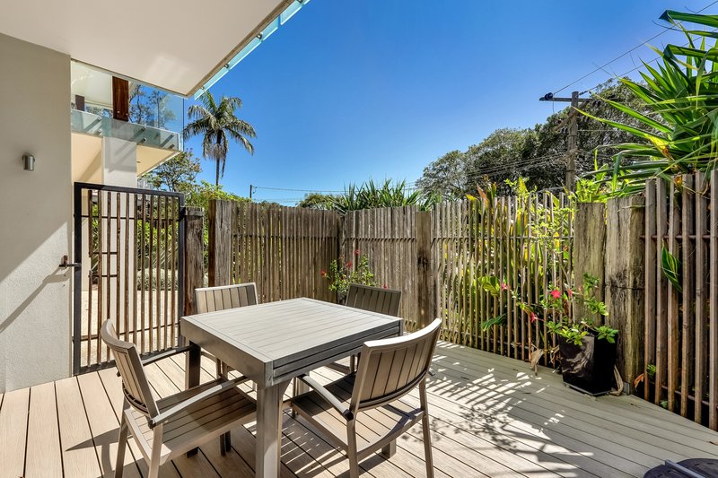 Photo - 56 Avoca Drive, Avoca Beach NSW 2251 - Image 11