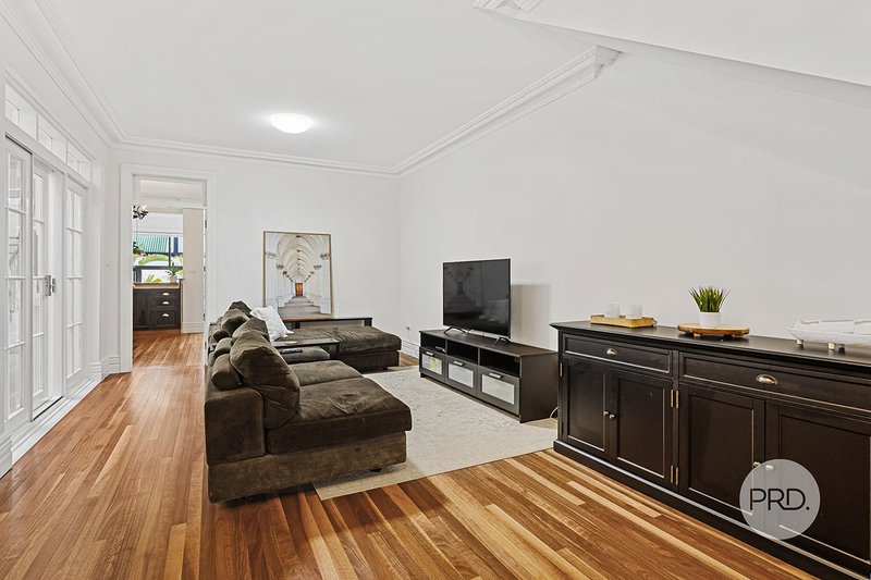 Photo - 56 Balmoral Road, Mortdale NSW 2223 - Image 4