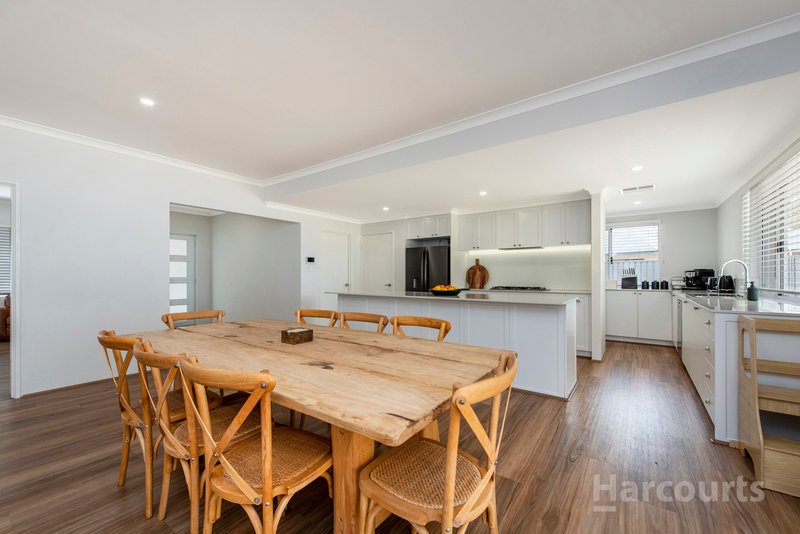 Photo - 56 Balwina Road, Greenfields WA 6210 - Image 16