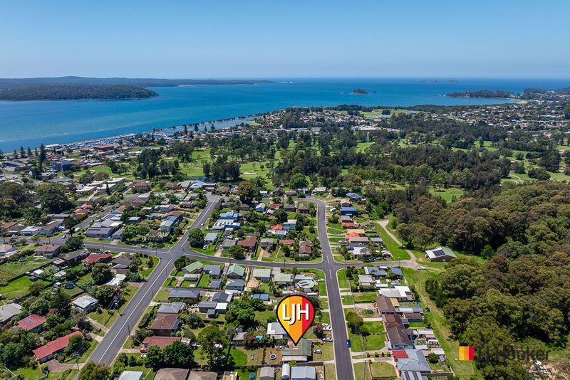 Photo - 56 Bavarde Avenue, Batemans Bay NSW 2536 - Image 15