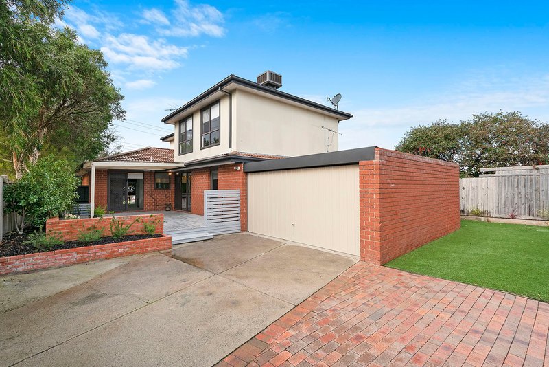 Photo - 56 Benkel Avenue, Cheltenham VIC 3192 - Image 6