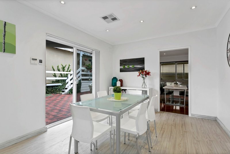 Photo - 56 Birman Crescent, Flagstaff Hill SA 5159 - Image 4