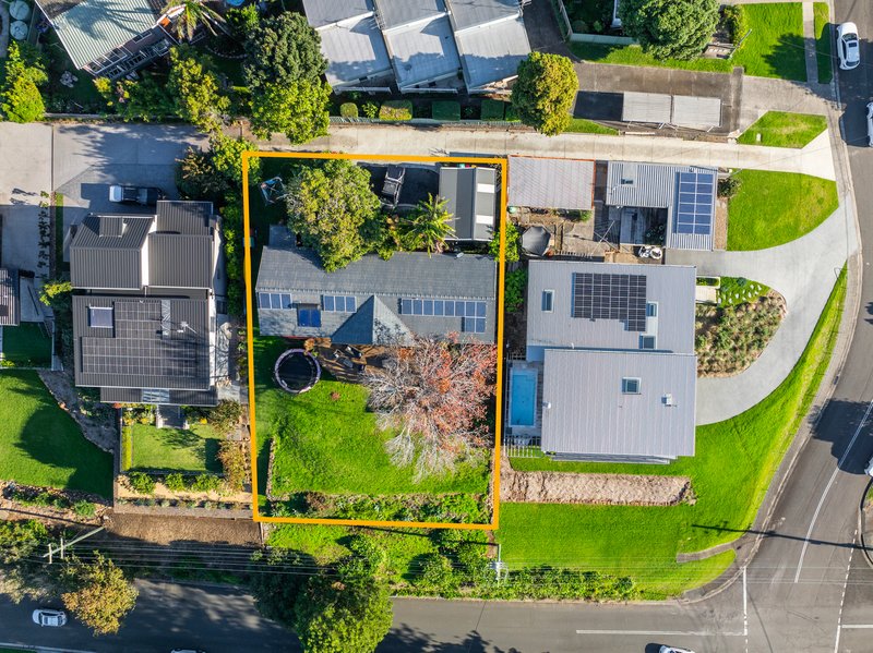 Photo - 56 Bong Bong Street, Kiama NSW 2533 - Image 2
