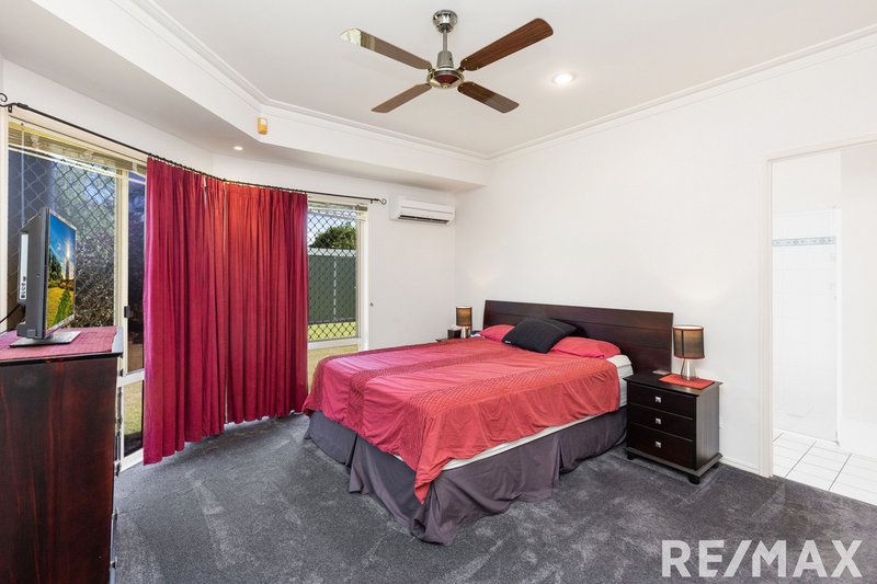 Photo - 56 Bowerbird Avenue, Eli Waters QLD 4655 - Image 4