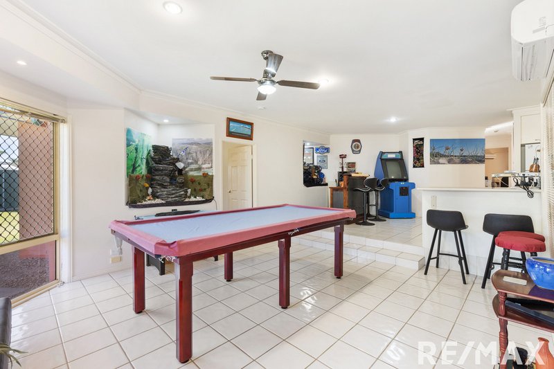 Photo - 56 Bowerbird Avenue, Eli Waters QLD 4655 - Image 7