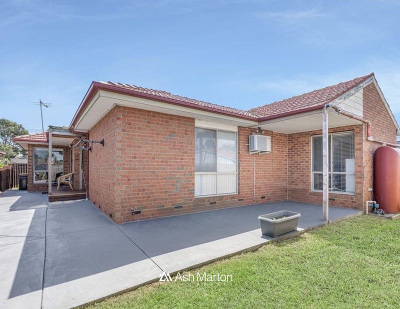 Photo - 56 Broderick Road, Carrum Downs VIC 3201 - Image 16