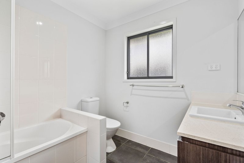 Photo - 56 Brookfield Street, Pimpama QLD 4209 - Image 6