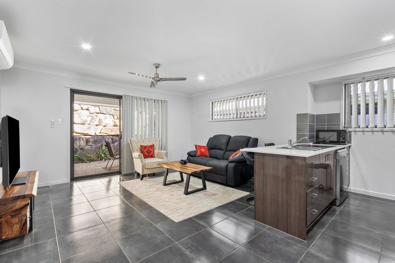 Photo - 56 Brookfield Street, Pimpama QLD 4209 - Image 9