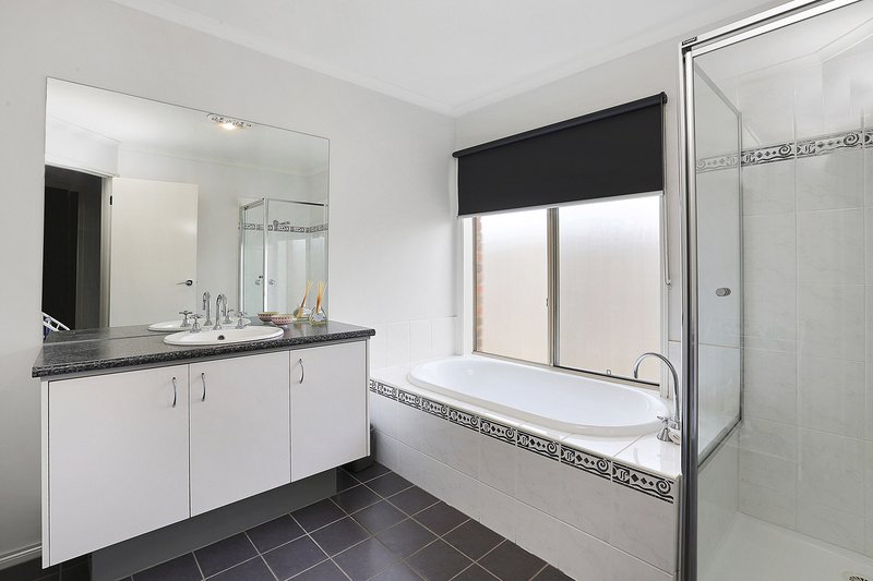 Photo - 56 Buckingham Street, Lara VIC 3212 - Image 5