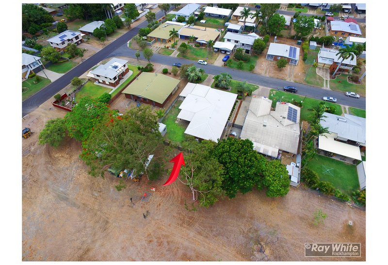 Photo - 56 Buzacott Street, Park Avenue QLD 4701 - Image 5