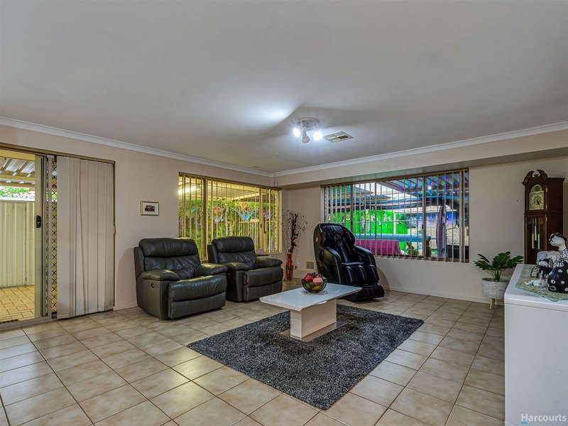 Photo - 56 Caledonia Avenue, Currambine WA 6028 - Image 9