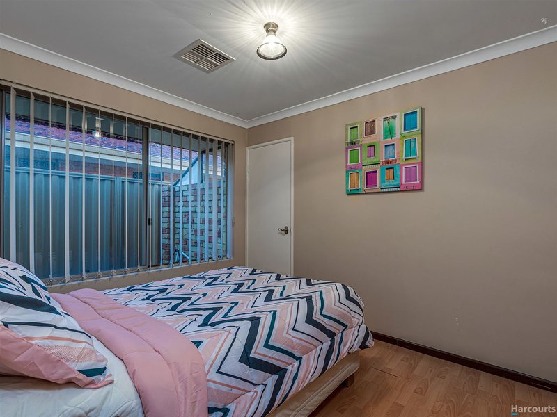 Photo - 56 Caledonia Avenue, Currambine WA 6028 - Image 16