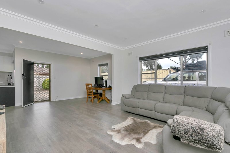 Photo - 56 Calton Road, Gawler East SA 5118 - Image 5