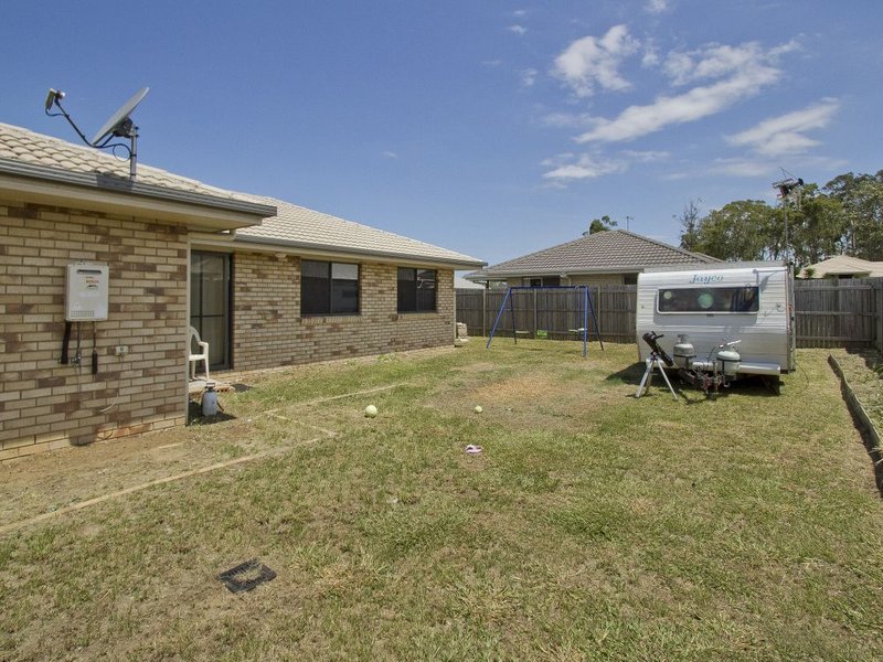 Photo - 56 Cardinal Circuit, Caboolture QLD 4510 - Image 14