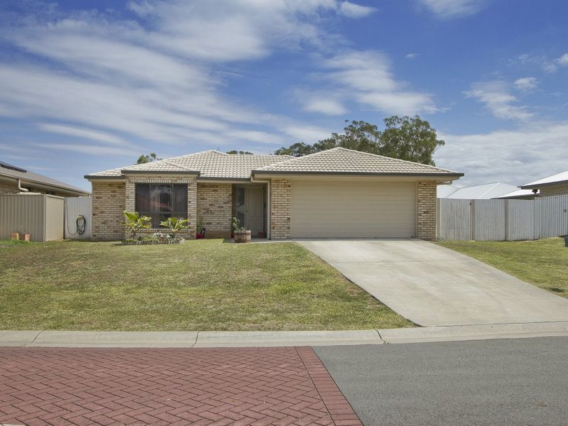 Photo - 56 Cardinal Circuit, Caboolture QLD 4510 - Image 18