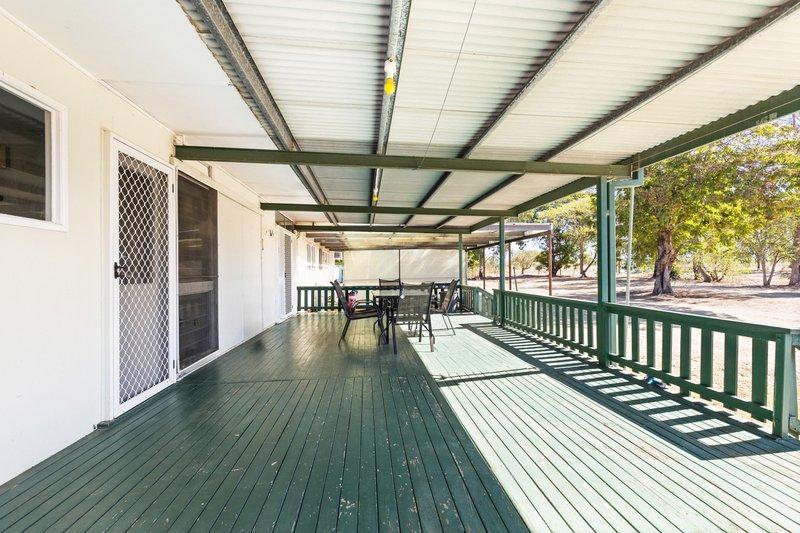 Photo - 56 Caringal Road, Emerald QLD 4720 - Image 4