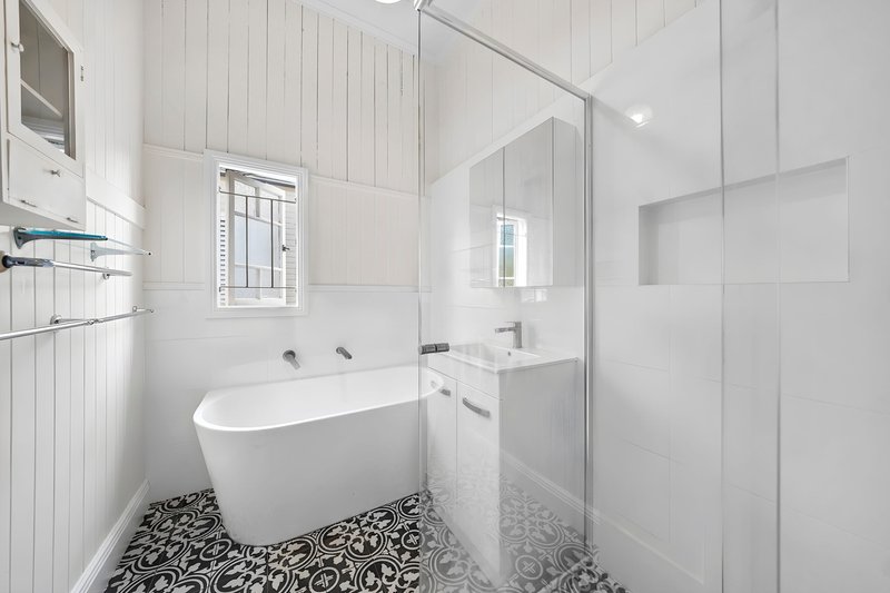 Photo - 56 Carville Street, Annerley QLD 4103 - Image 8