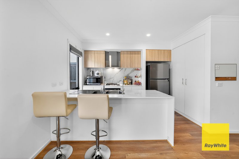 Photo - 56 Caulonia Drive, Truganina VIC 3029 - Image 3