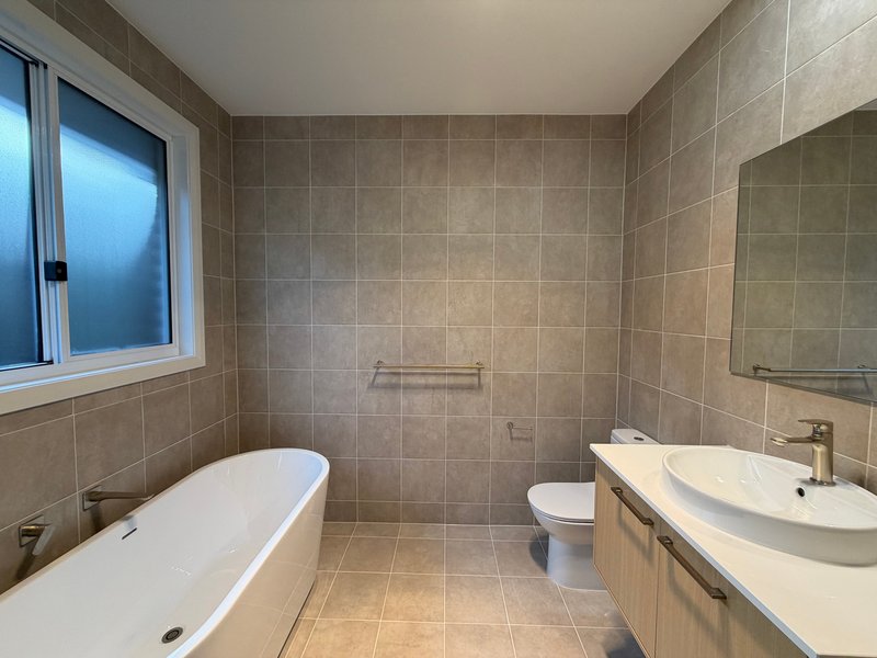 Photo - 56 Cessna Avenue, Cooranbong NSW 2265 - Image 5